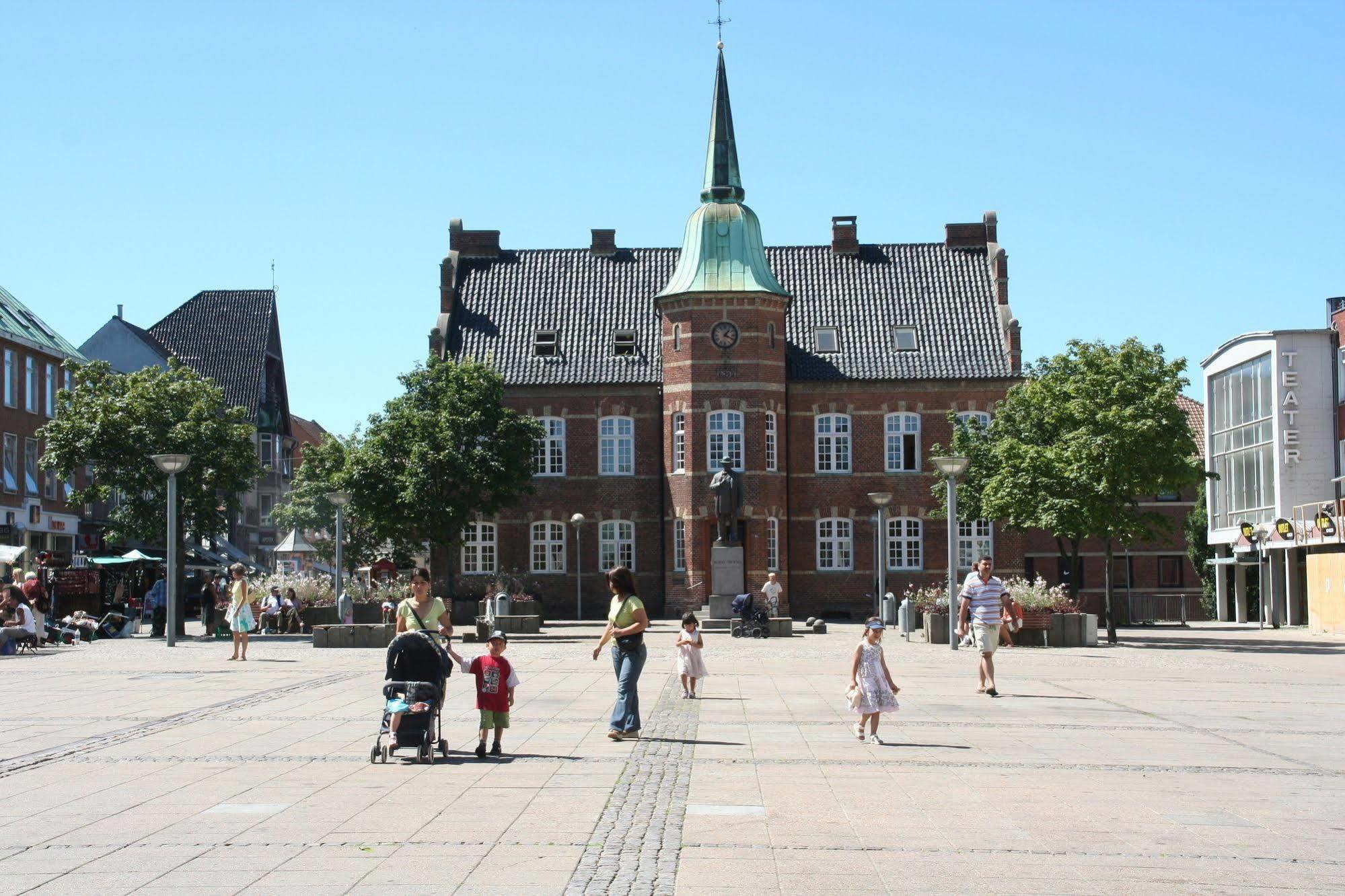 Hotel Dania Silkeborg Extérieur photo